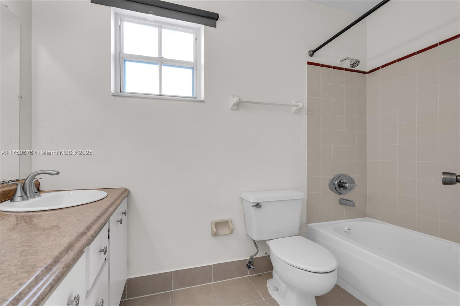 29 SANTILLANE AVENUE COND - Residential