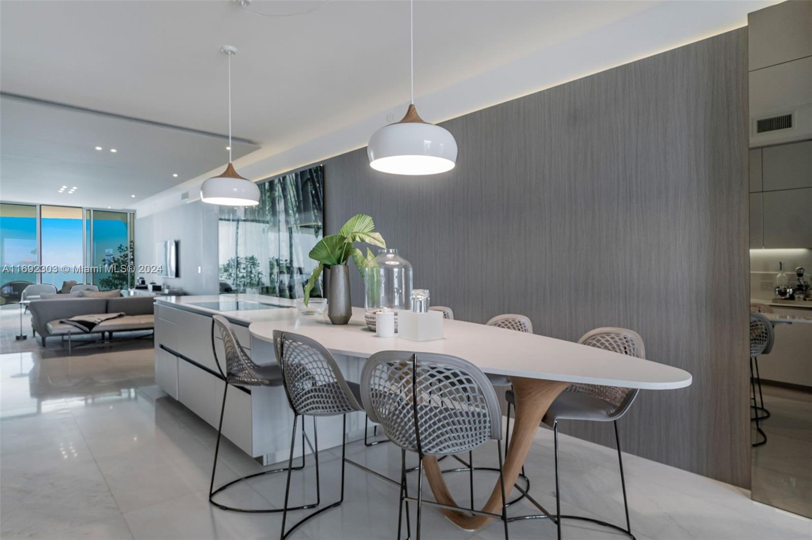 JADE SIGNATURE CONDO - Residential