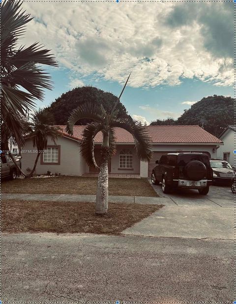 15384 SW 178th St 1 Miami FL 33187