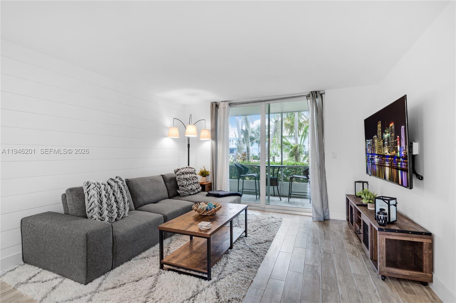 4502 N Federal Hwy 167H