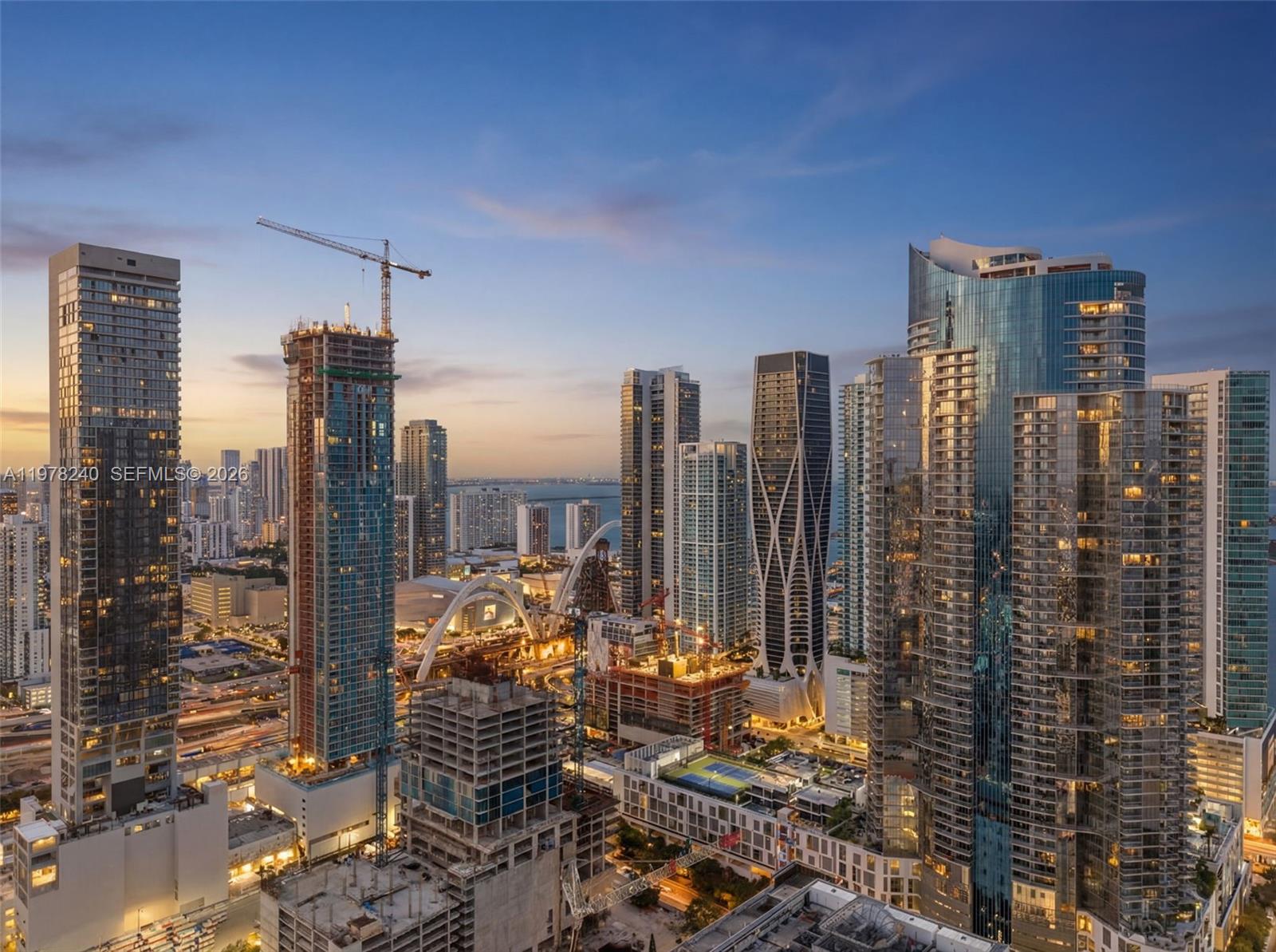 PARAMOUNT MIAMI WORLDCENT - Residential Lease