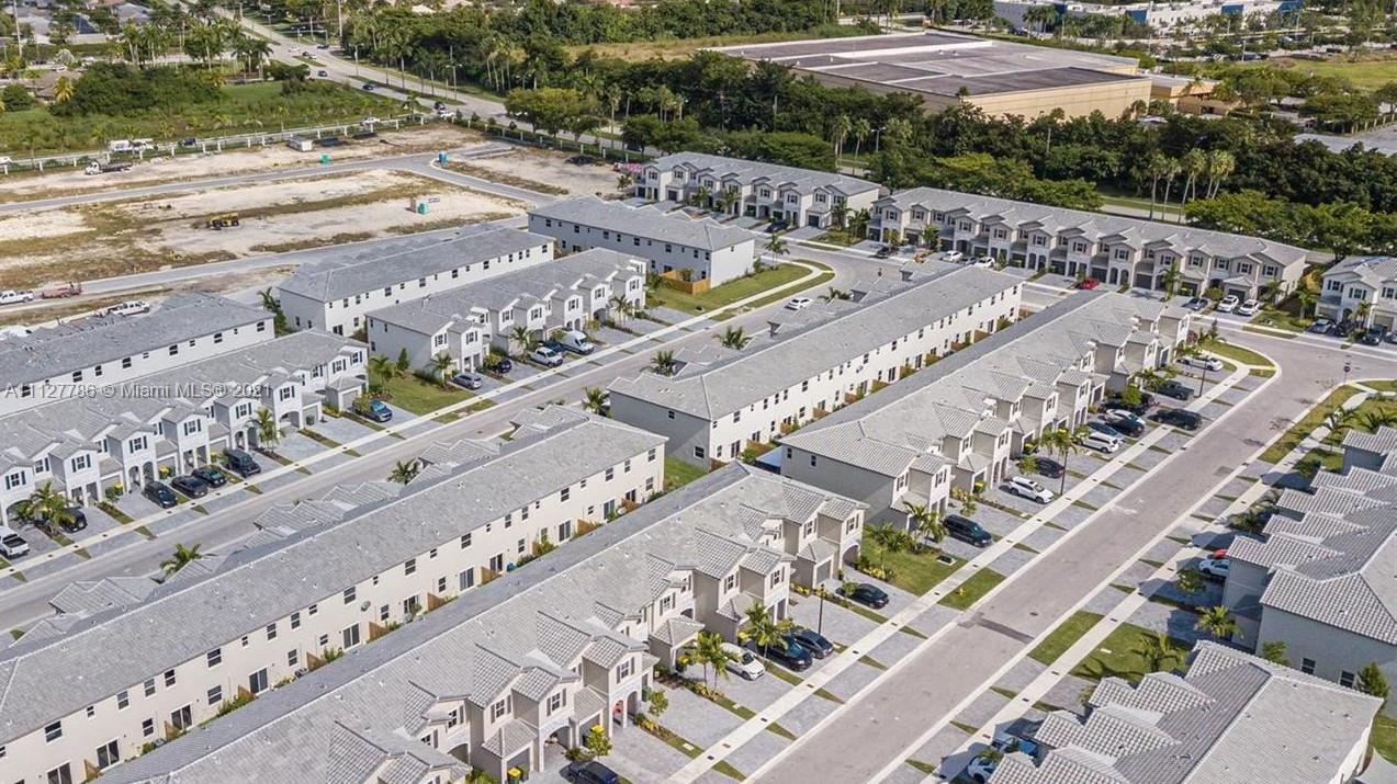 KEYS GATE RESIDENTIAL - Residential Lease