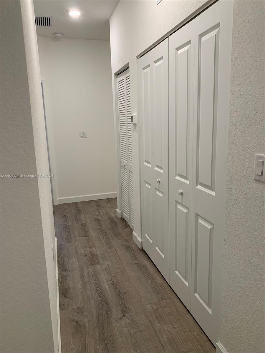 KEYS GATE RESIDENTIAL - Residential Lease