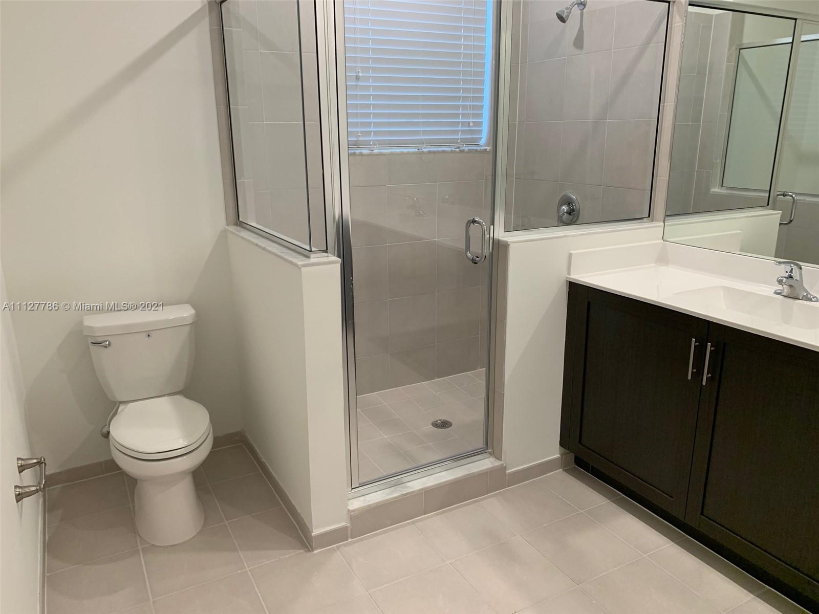 KEYS GATE RESIDENTIAL - Residential Lease