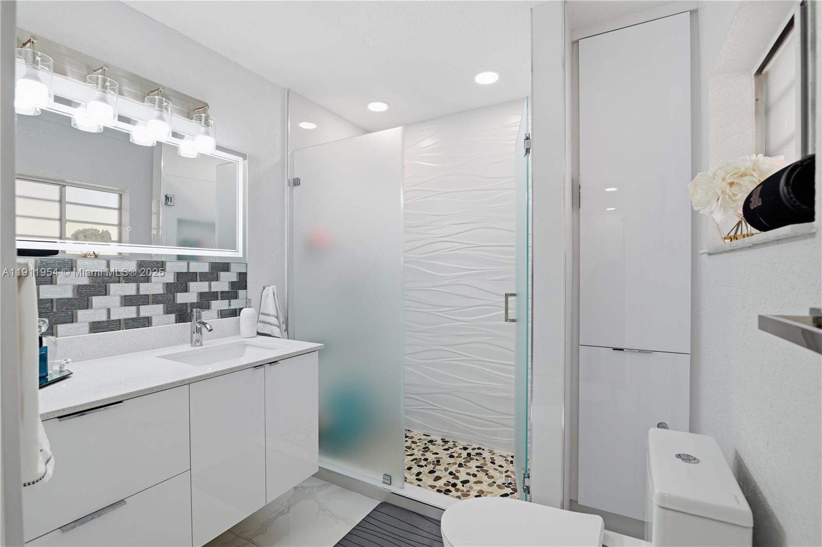 SYMMES - SHARMAN TRACT - Residential