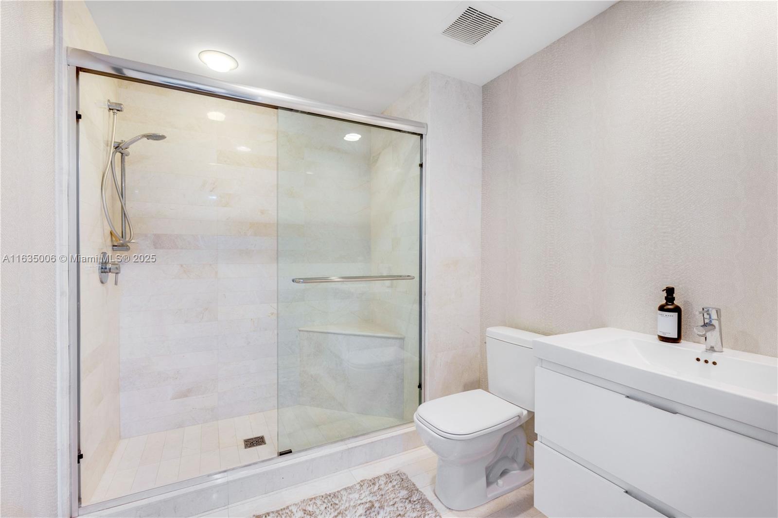 MARINA PALMS RESIDENCES S - Residential