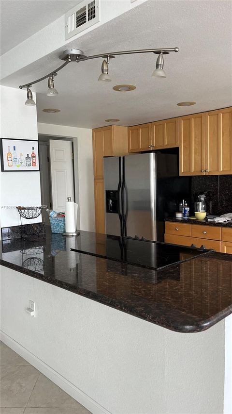 2751 S Ocean Dr 406S Hollywood FL 33019