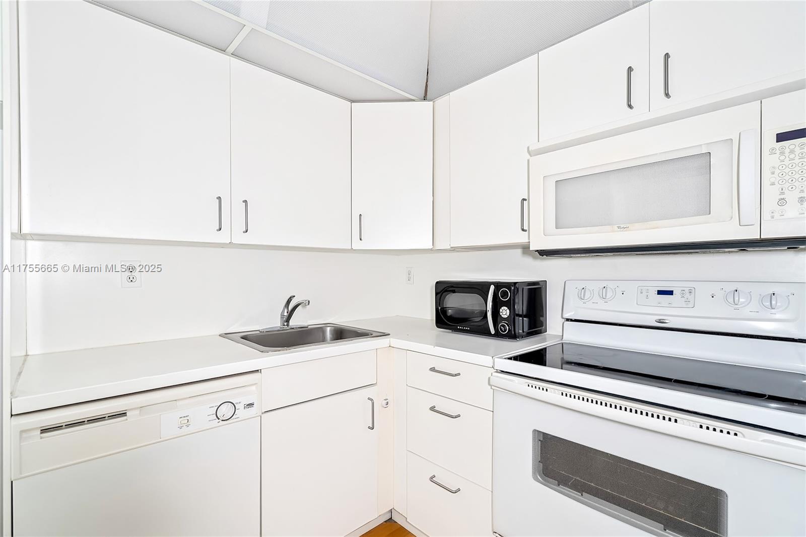 Property for Sale at 17570 Atlantic Blvd 215, Sunny Isles Beach, Miami-Dade County, Florida - Bedrooms: 1 
Bathrooms: 2  - $212,000