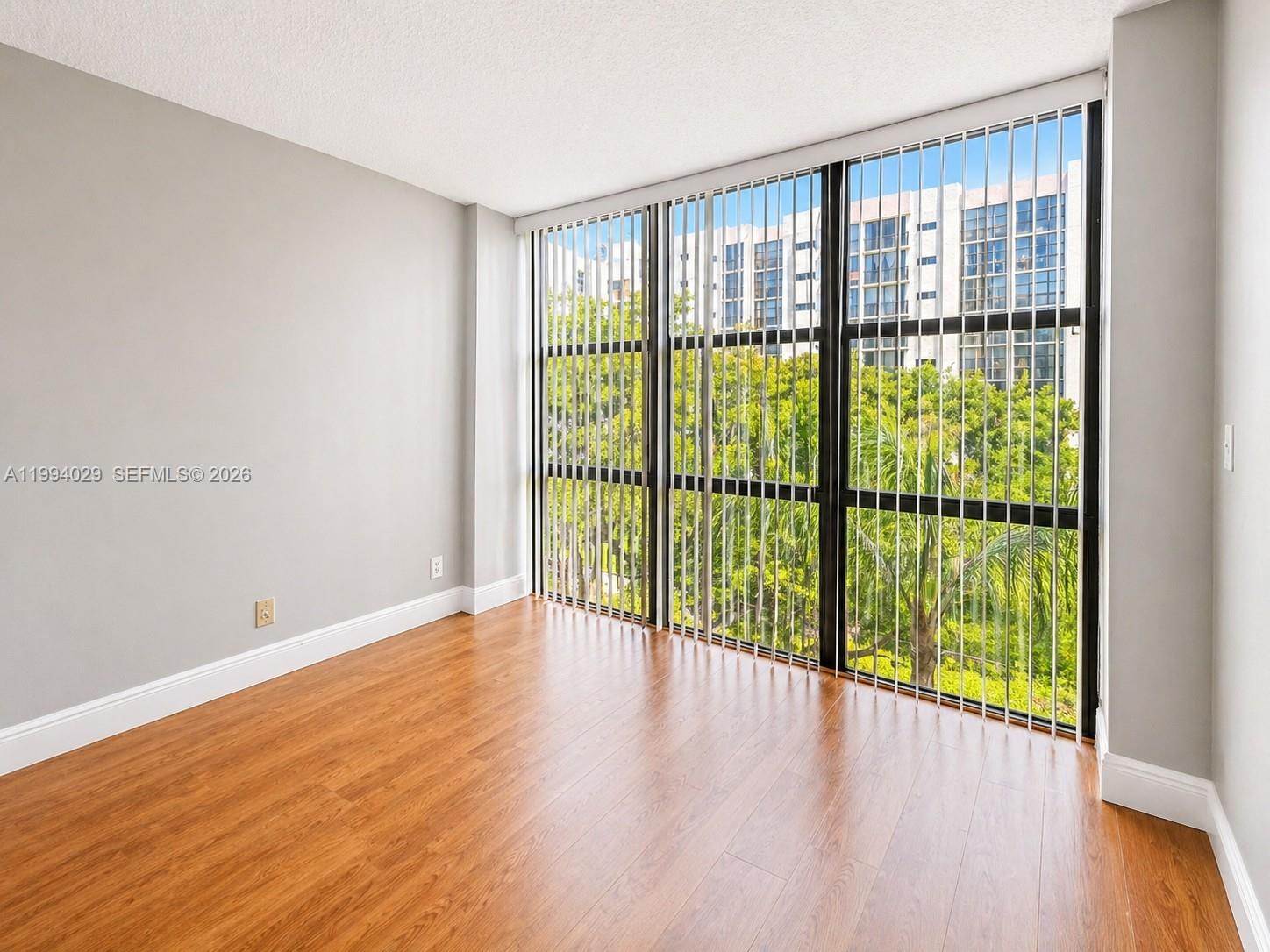 PLAZA OF AMERICAS CONDO P - Residential
