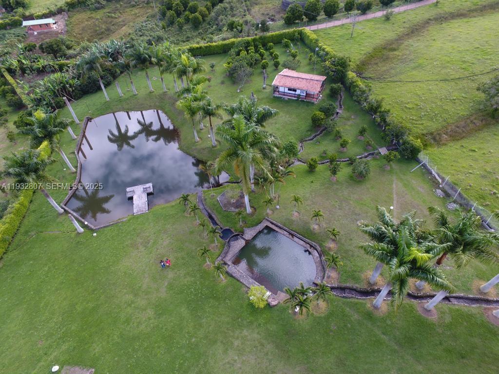 FINCA CALIMA DARIEN - Residential