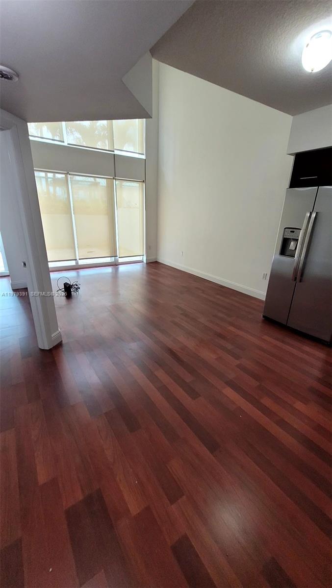 BRICKELL ON THE RIVER S T - Residential Lease