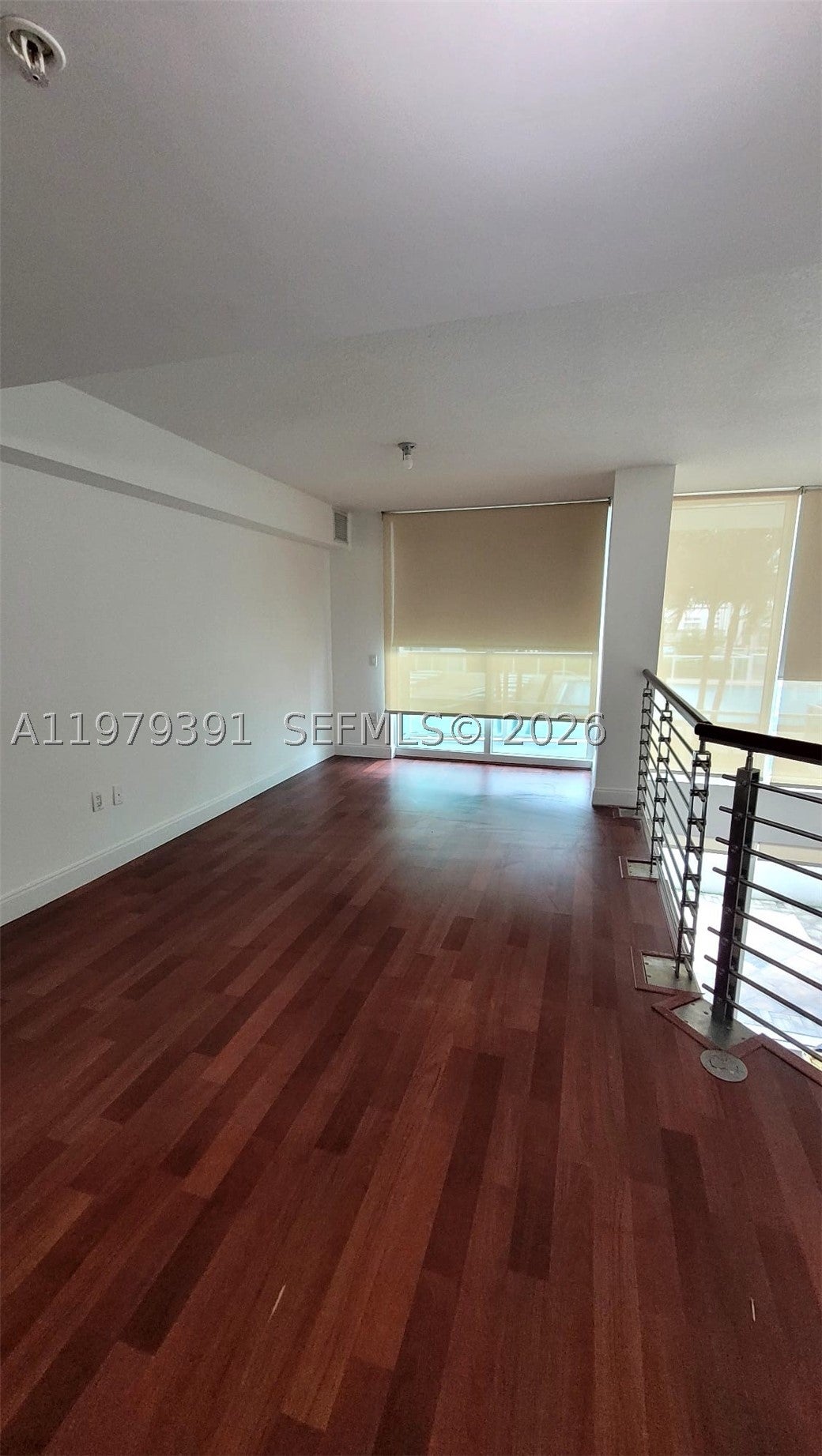 41 SE 5th St 709