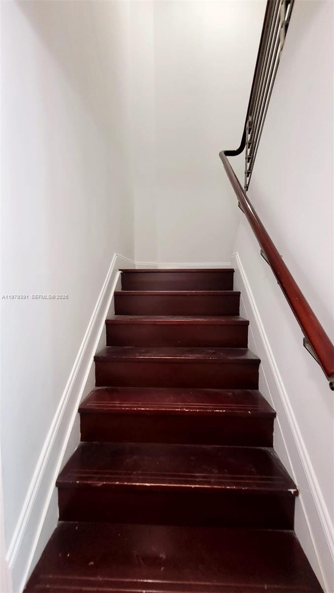 BRICKELL ON THE RIVER S T - Residential Lease