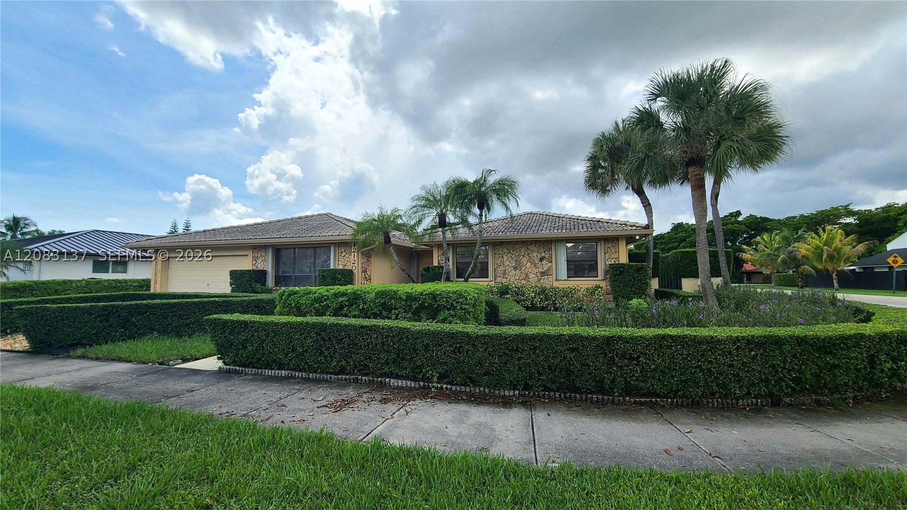 12120 SW 95th St, Miami FL 33186