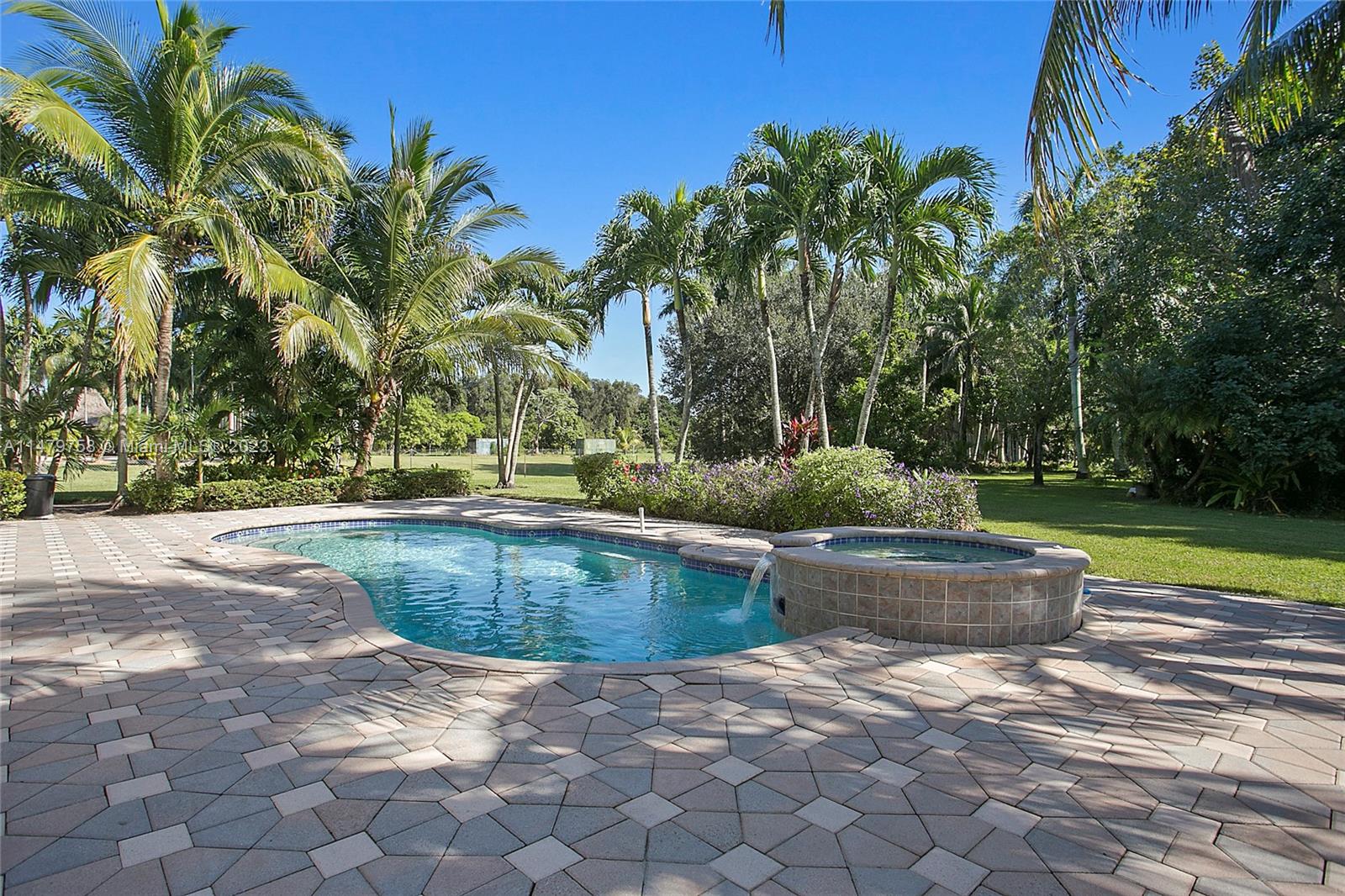 EVERGLADES LAND CO - Residential