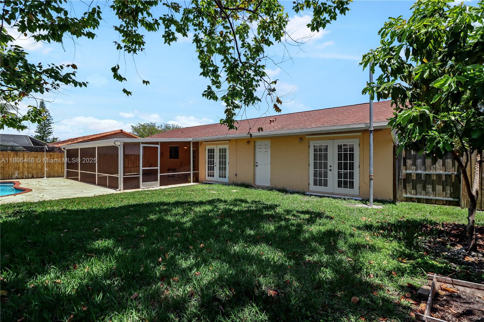 PEACOCK PLACE SUB - Residential