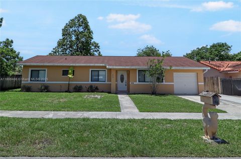 9936 SW 155th St Miami FL 33157