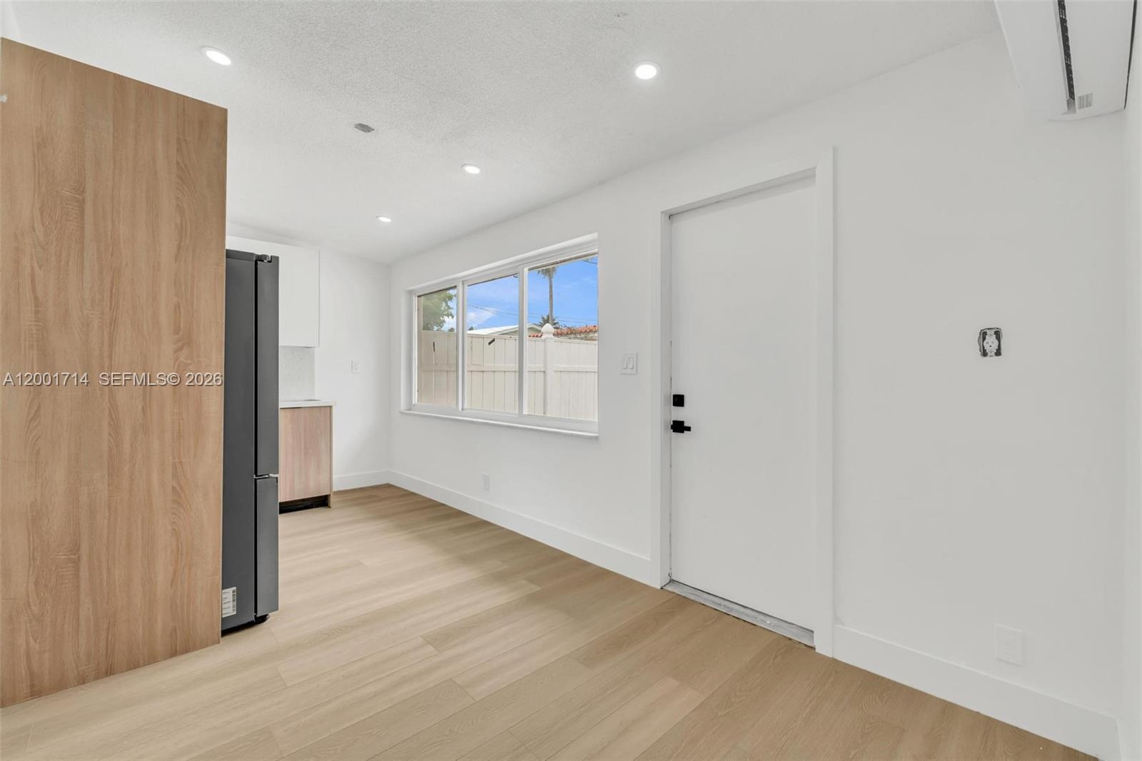 1611 NE 50th Ct 3