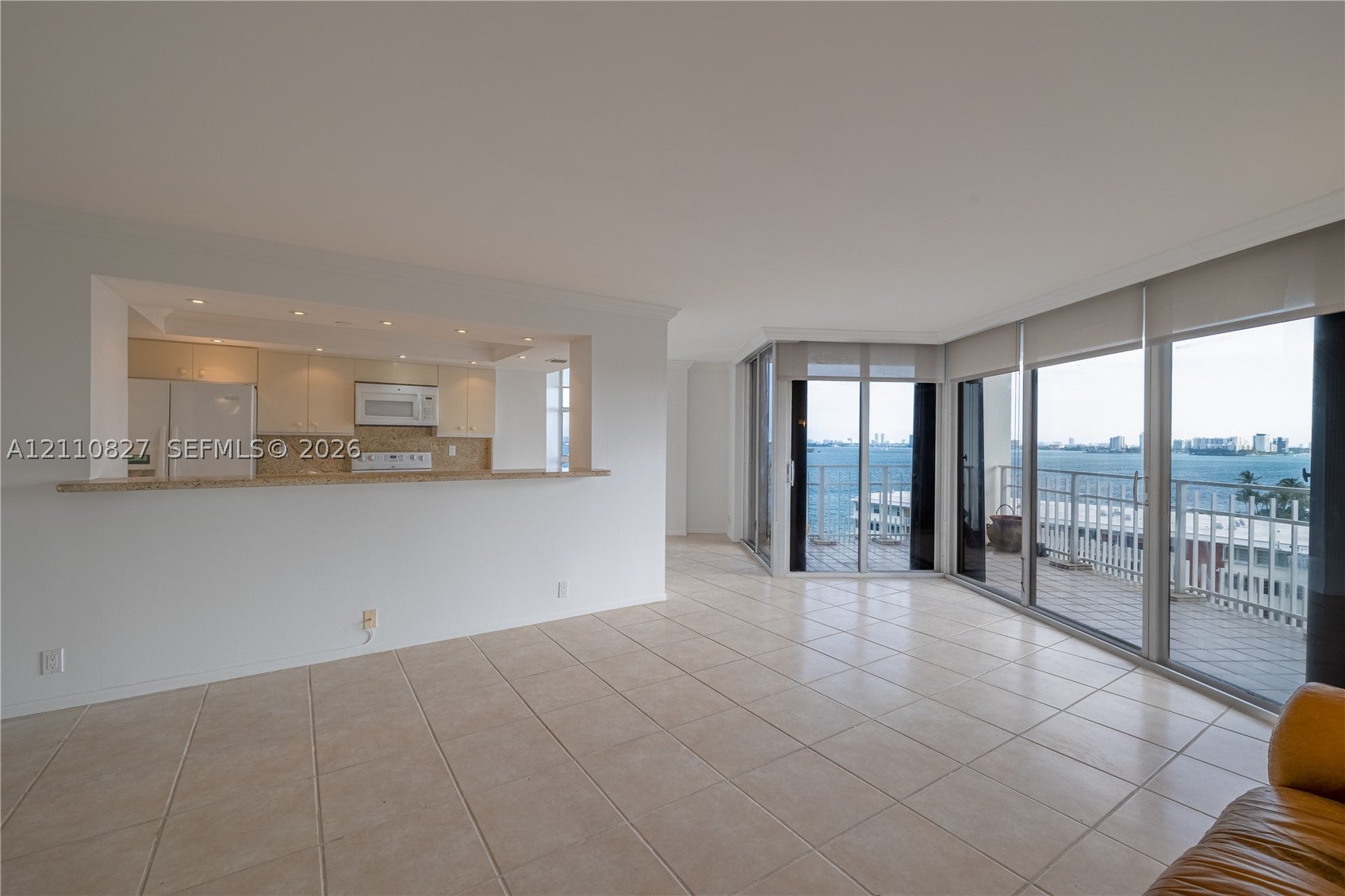 4000 Towerside Ter 908