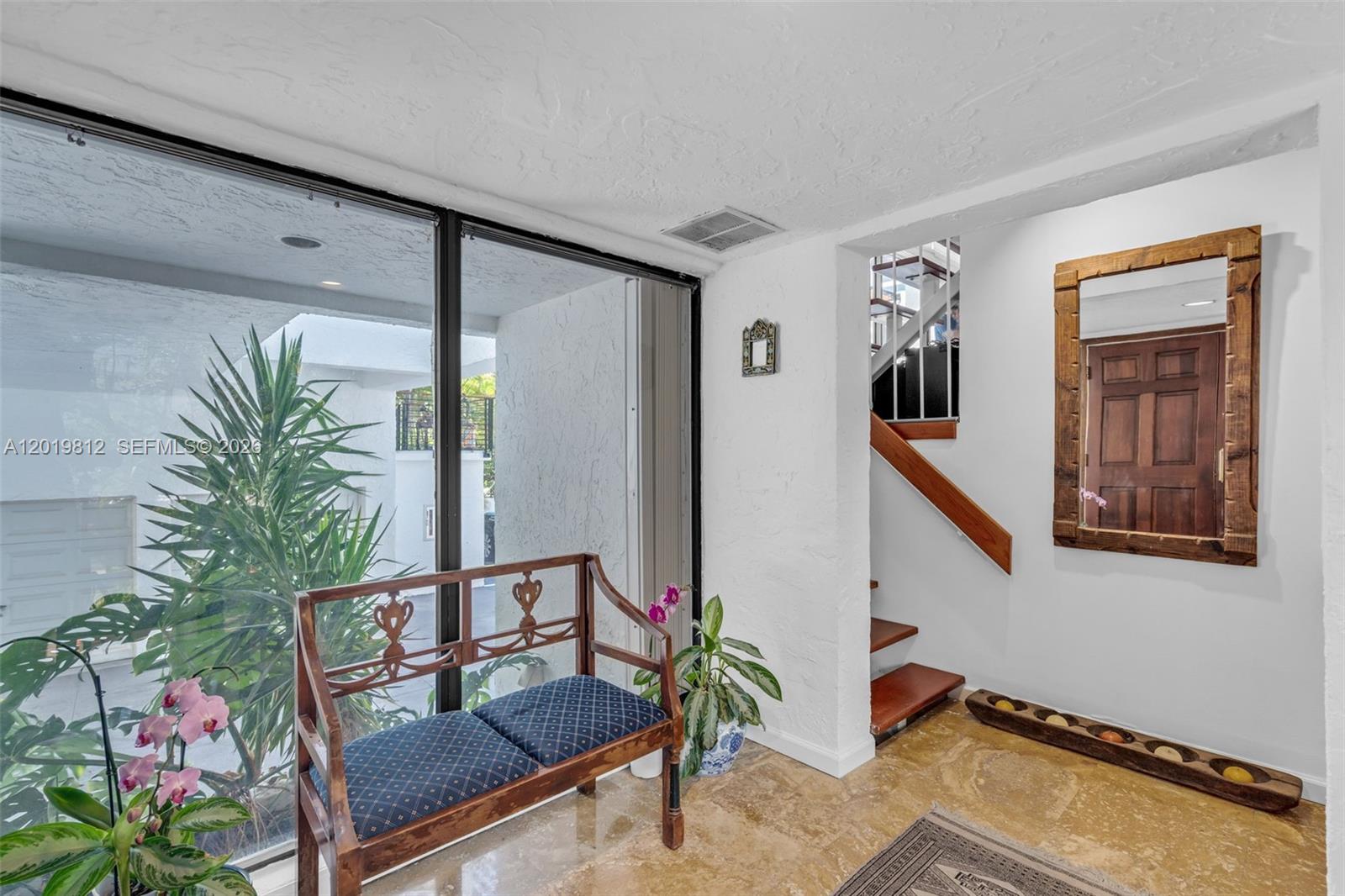 GDNS OF KEY BISC-ALHAMBRA - Residential