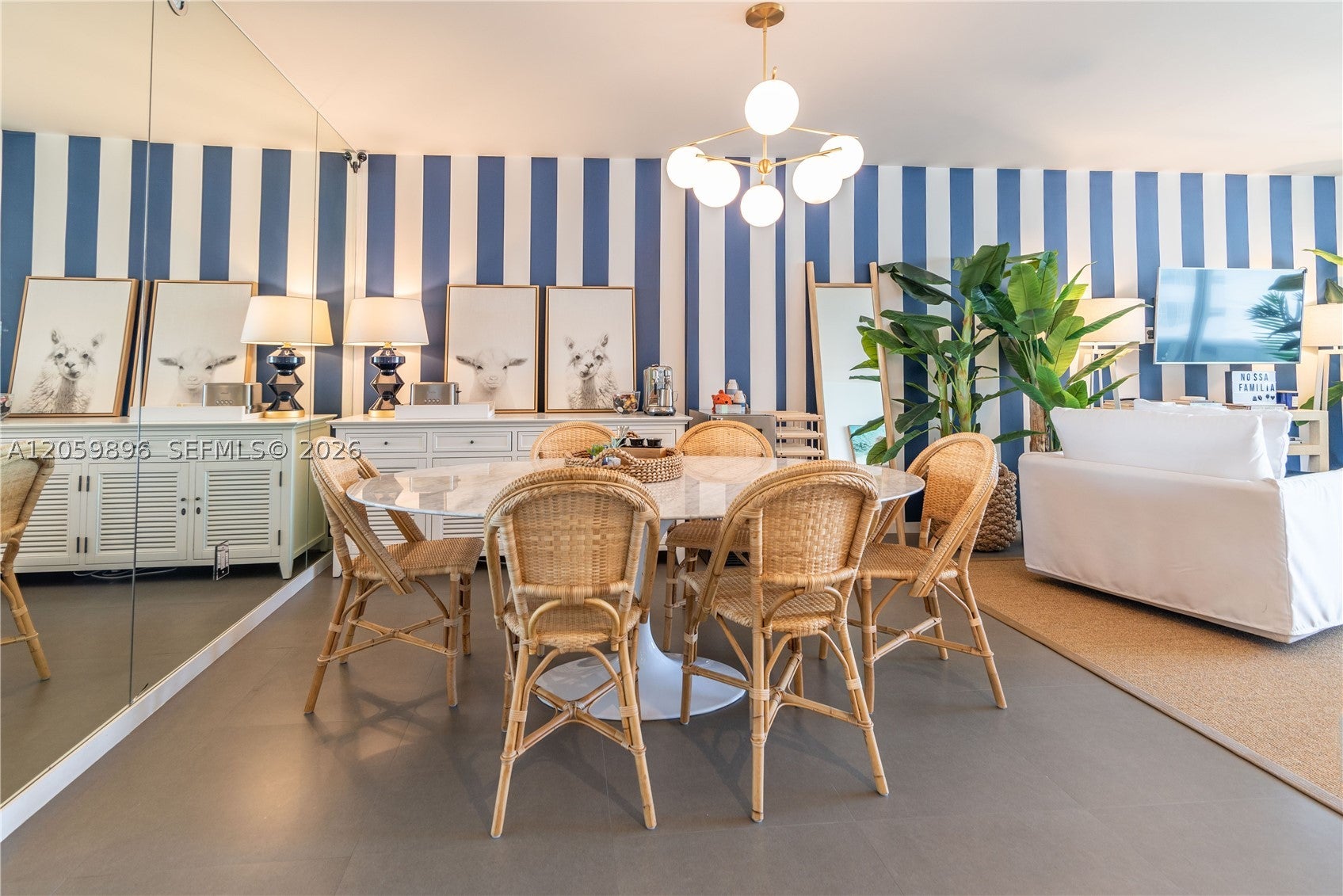 10275 Collins Ave 519