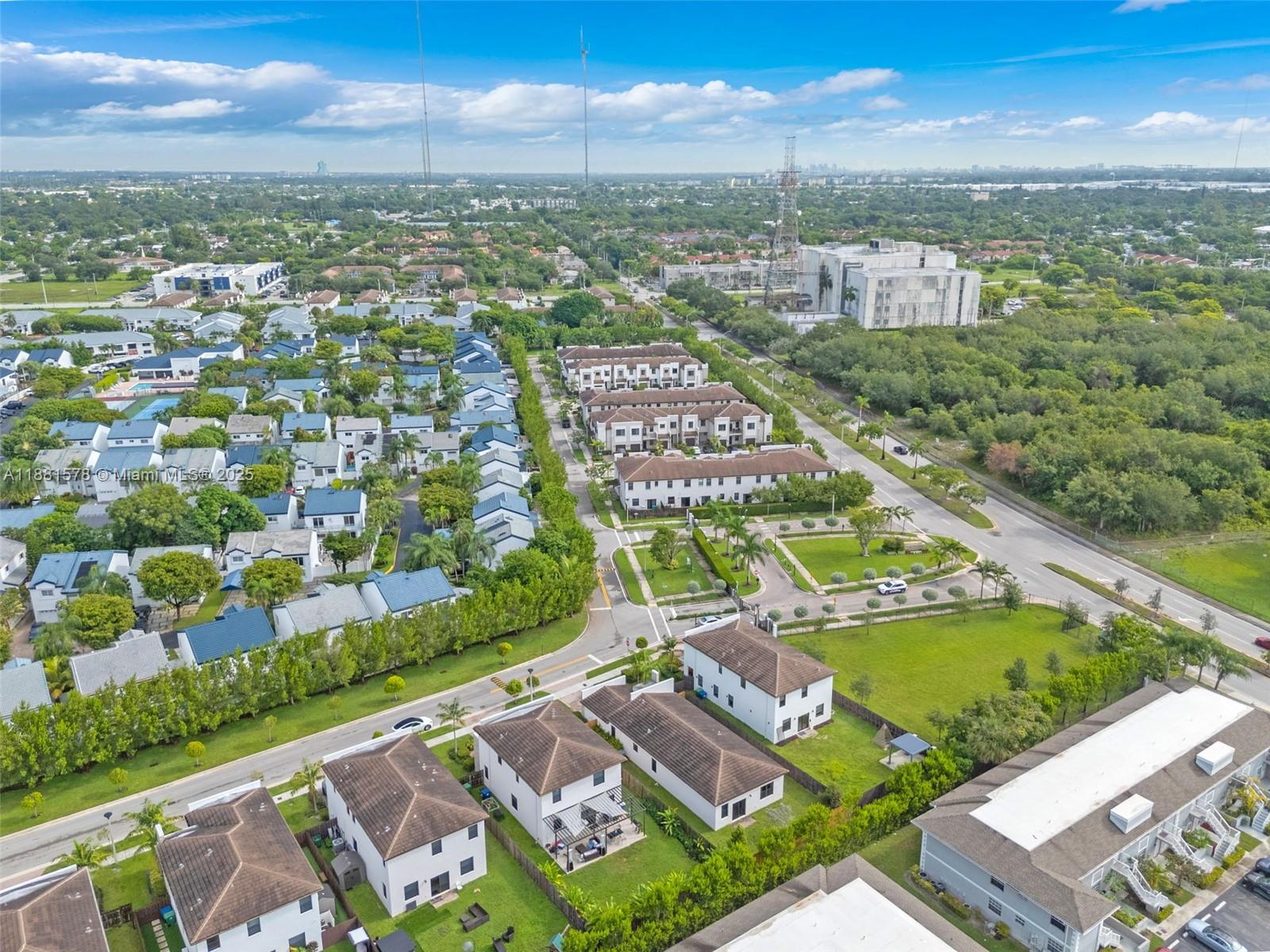 VIA VENTURA NEIGHBORHOOD - Residential