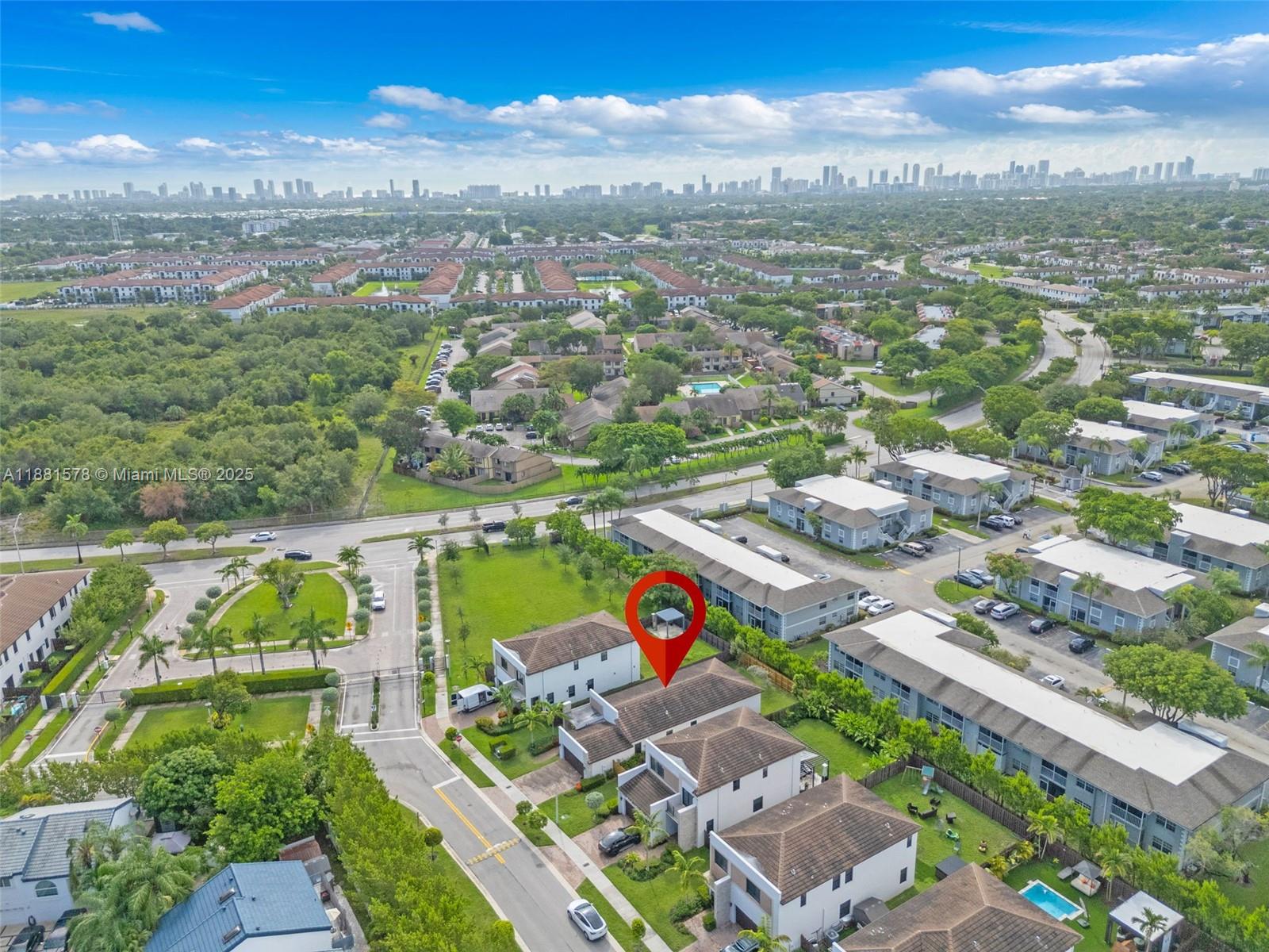 VIA VENTURA NEIGHBORHOOD - Residential