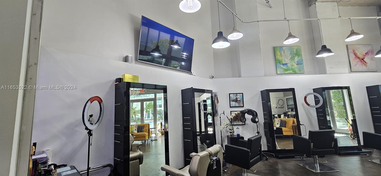 Business only for sale:a thriving, fully-equipped Beauty Salon and Spa in the prime Downtown/Brickell area. Boasting an excellent and loyal client base within a rapidly growing market. This salon features multiple hair and nail stations and enjoys high visibility in the neighborhood. It includes a stylish reception area, stylist stations, manicure and pedicure stations, shampoo stations, wax rooms, storage space, & a restroom. Please respect the confidentiality of this sale and refrain from disturbing the employees. To arrange a viewing, kindly submit a confidentiality agreement. Don't miss out on this fantastic opportunity to acquire a well-established business in a sought-after location with a dedicated clientele in a thriving market. Contact us today. Please do not disturb the employees