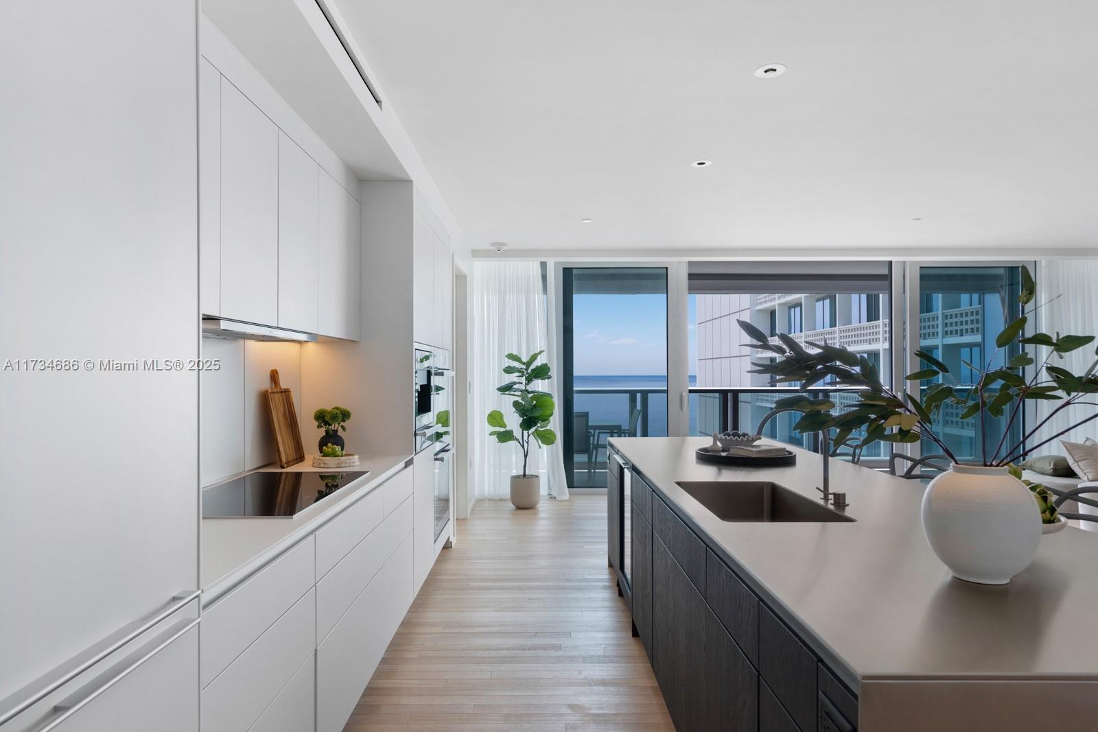 THE EDITION RESIDENCES - Residential