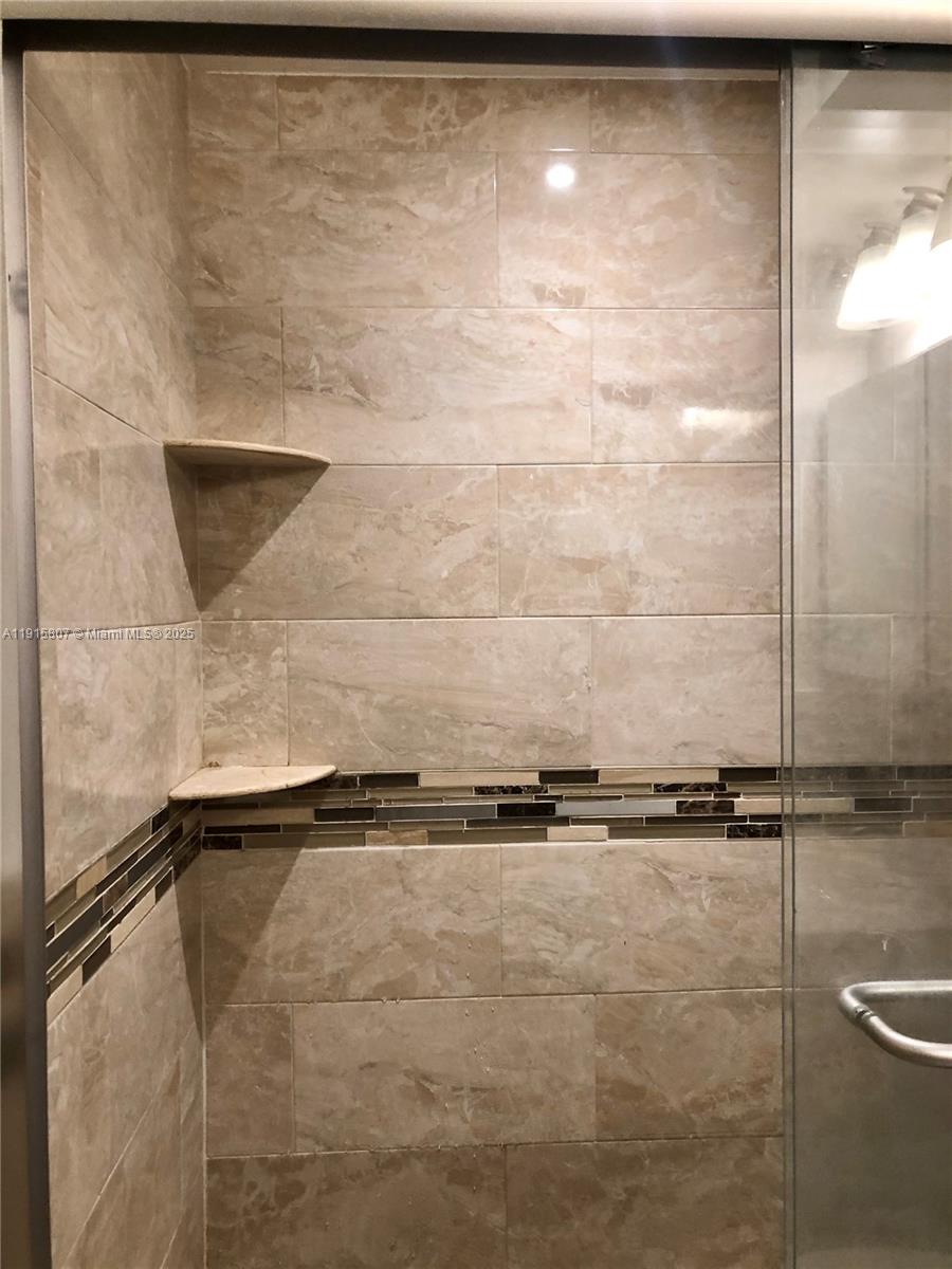 TAMARAC GARDENS CONDOMINI - Residential