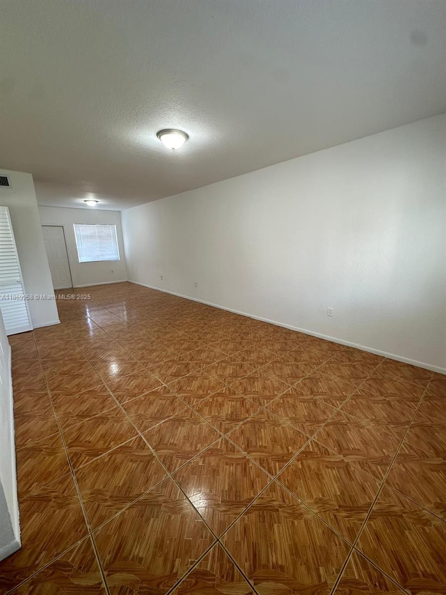 407 NW 84th St 407