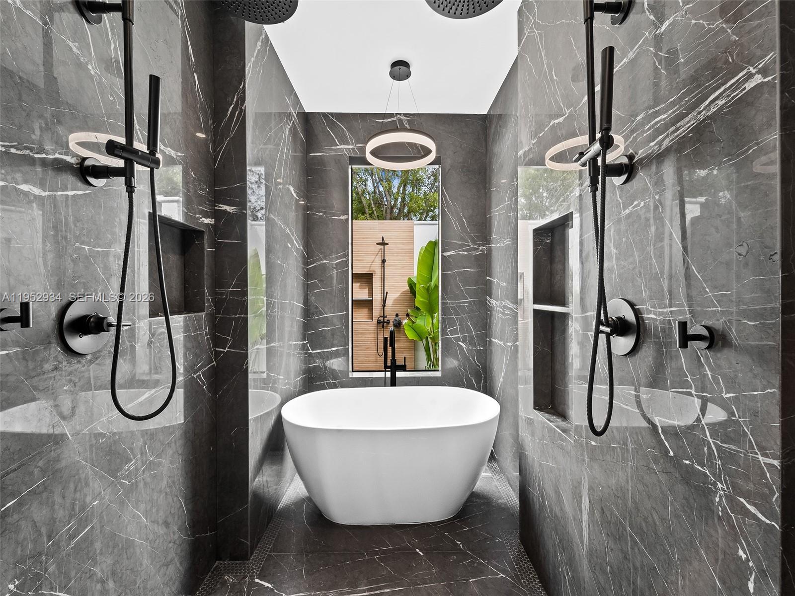 CORAL GABLES SEC E - Residential