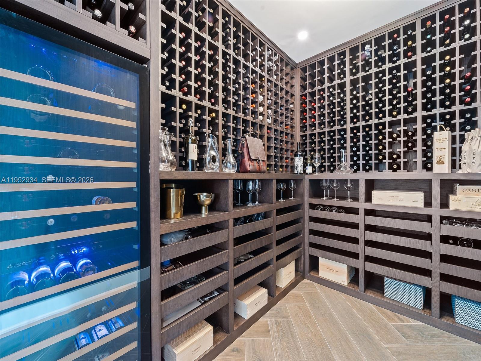 CORAL GABLES SEC E - Residential