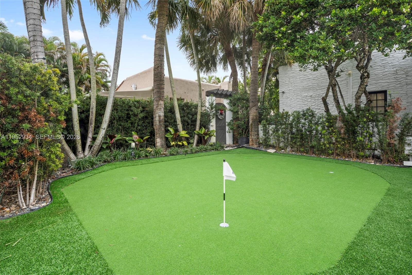 CORAL GABLES SEC E - Residential