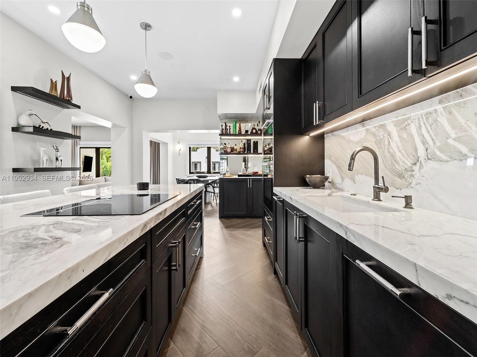 CORAL GABLES SEC E - Residential