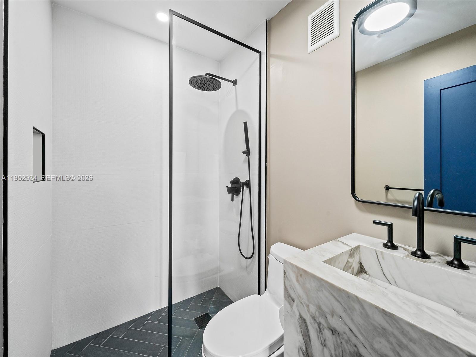 CORAL GABLES SEC E - Residential