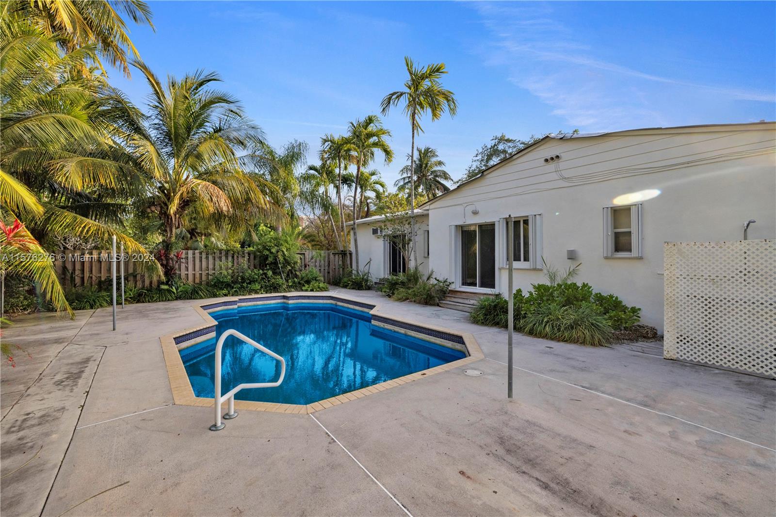 NEW BELLE MEADE SUB - Residential