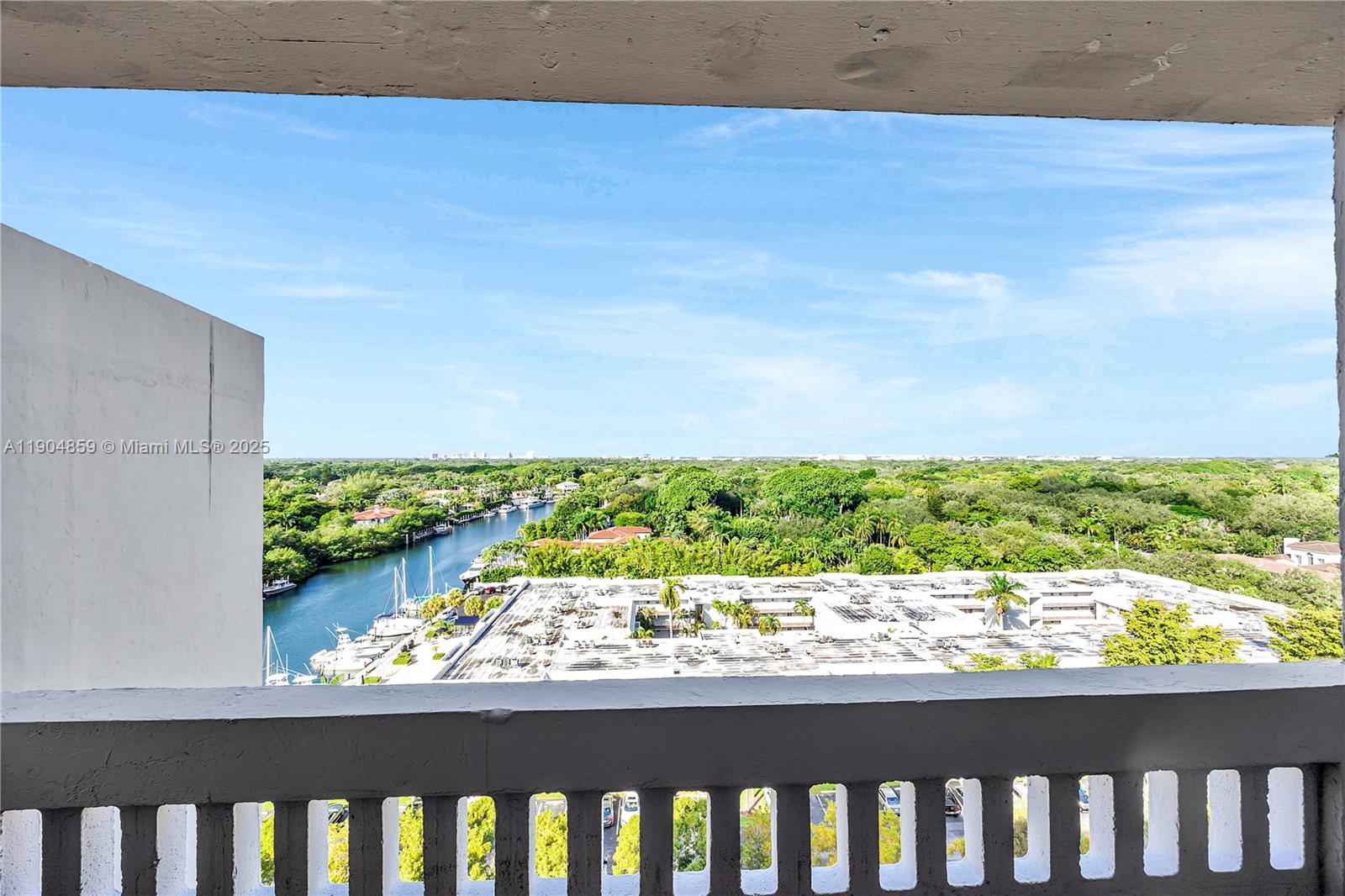 GABLES WATERWAY TOWERS CO - Residential