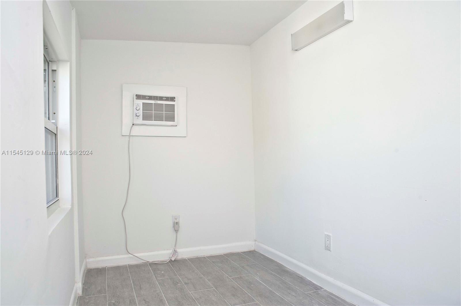 ST JAMES PARK - Residential Lease