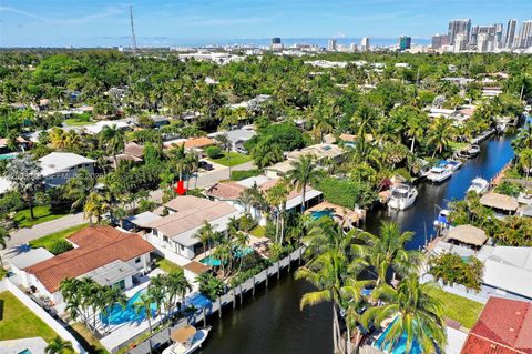 Tiny photo for 1704 SW 5th Ct, Fort Lauderdale, FL 33312 (MLS # A12003048)