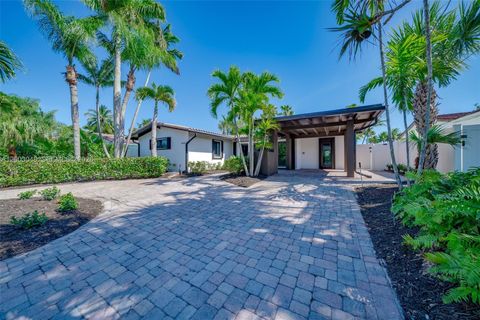 Tiny photo for 1704 SW 5th Ct, Fort Lauderdale, FL 33312 (MLS # A12003048)