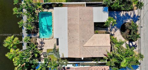 Tiny photo for 1704 SW 5th Ct, Fort Lauderdale, FL 33312 (MLS # A12003048)