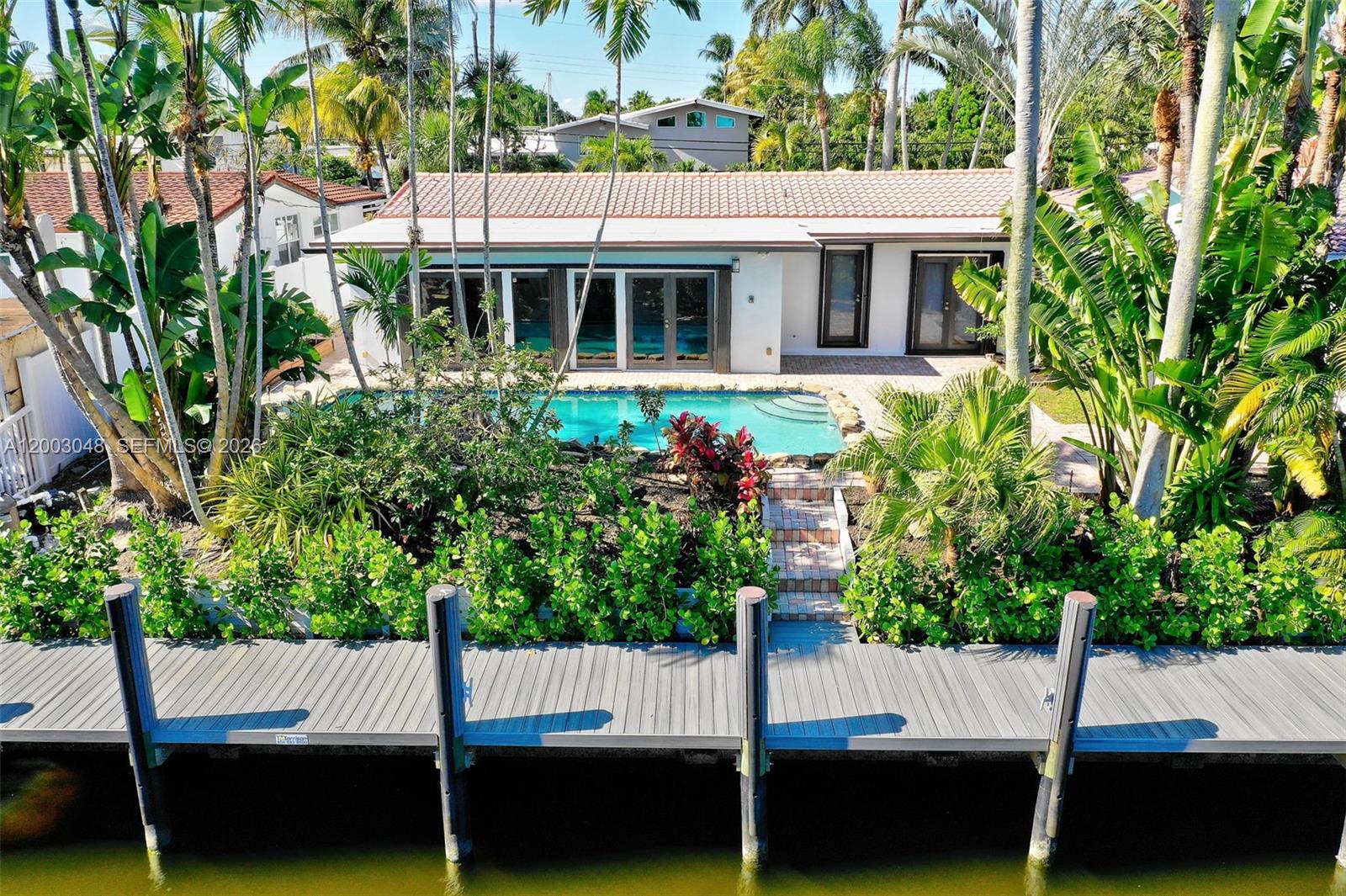 GILL ISLES - Residential