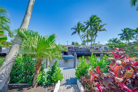 Tiny photo for 1704 SW 5th Ct, Fort Lauderdale, FL 33312 (MLS # A12003048)