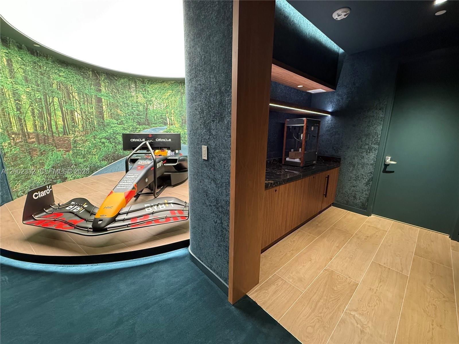 Viceroy Residence - Residential Lease