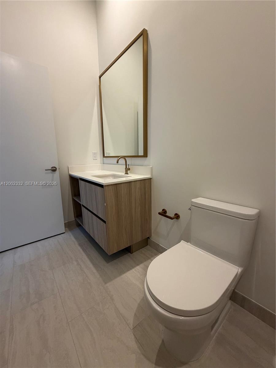 77 SE 5th street 1010