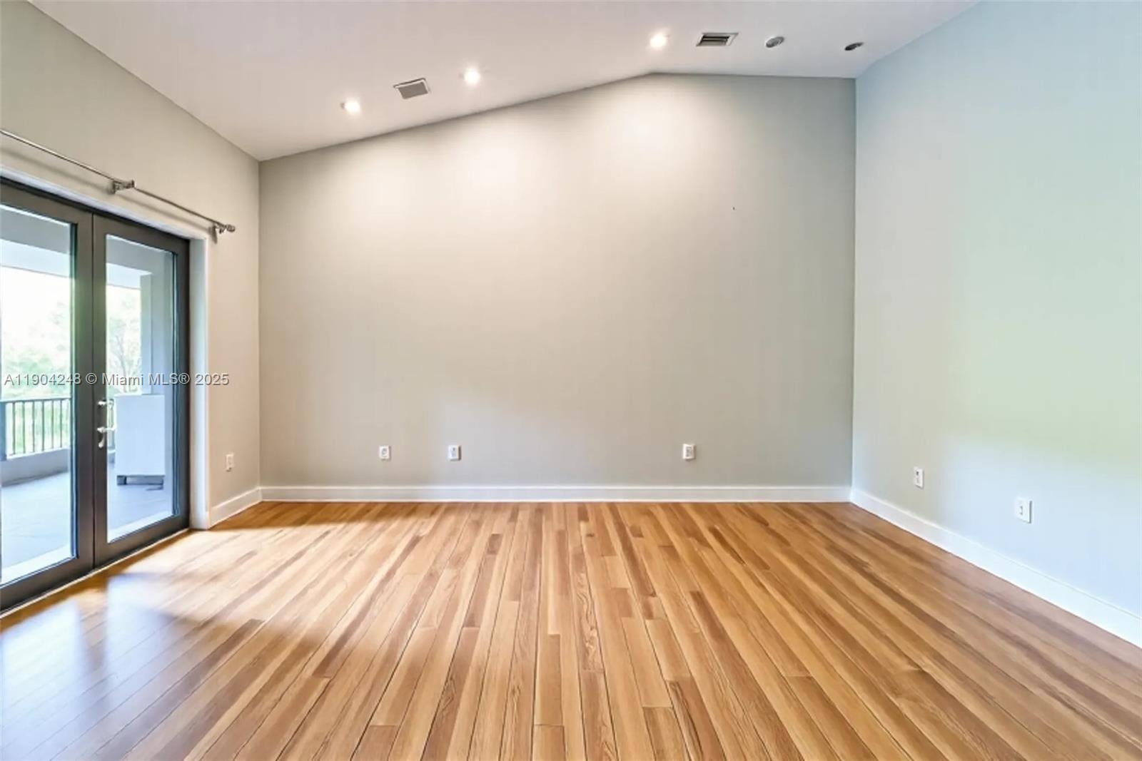 REDLAND CITRUS ORCHARDS S - Residential