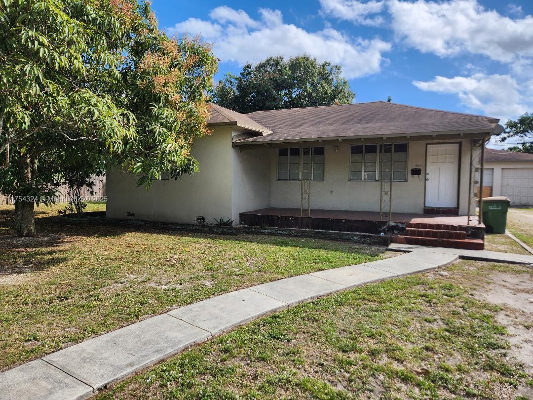 Rental Property at 560 Nw 122nd St, North Miami, Miami-Dade County, Florida - Bedrooms: 3 
Bathrooms: 1  - $3,000 MO.
