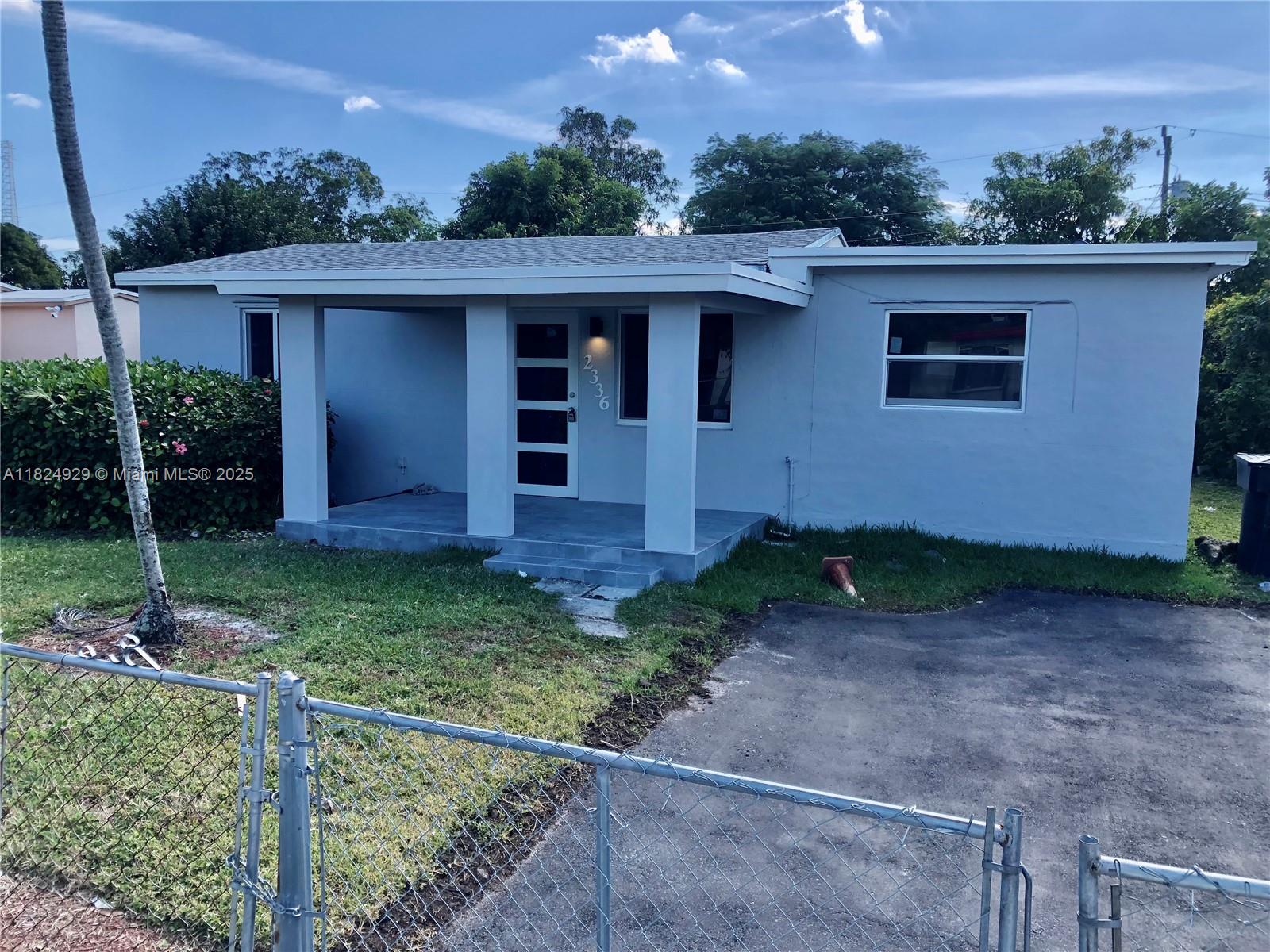 Rental Property at 2336 Nw 15th Ct 1, Fort Lauderdale, Broward County, Florida - Bedrooms: 3 
Bathrooms: 2  - $2,250 MO.