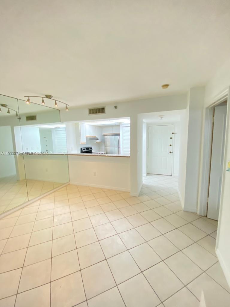 BRICKELL KEY II CONDO - Residential